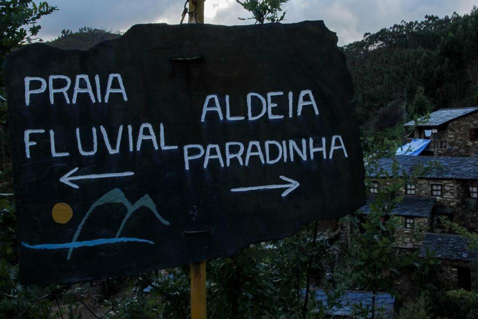 O Pardieiro - Aldeia Da Paradinha Com Praia Fluvial Exterior foto